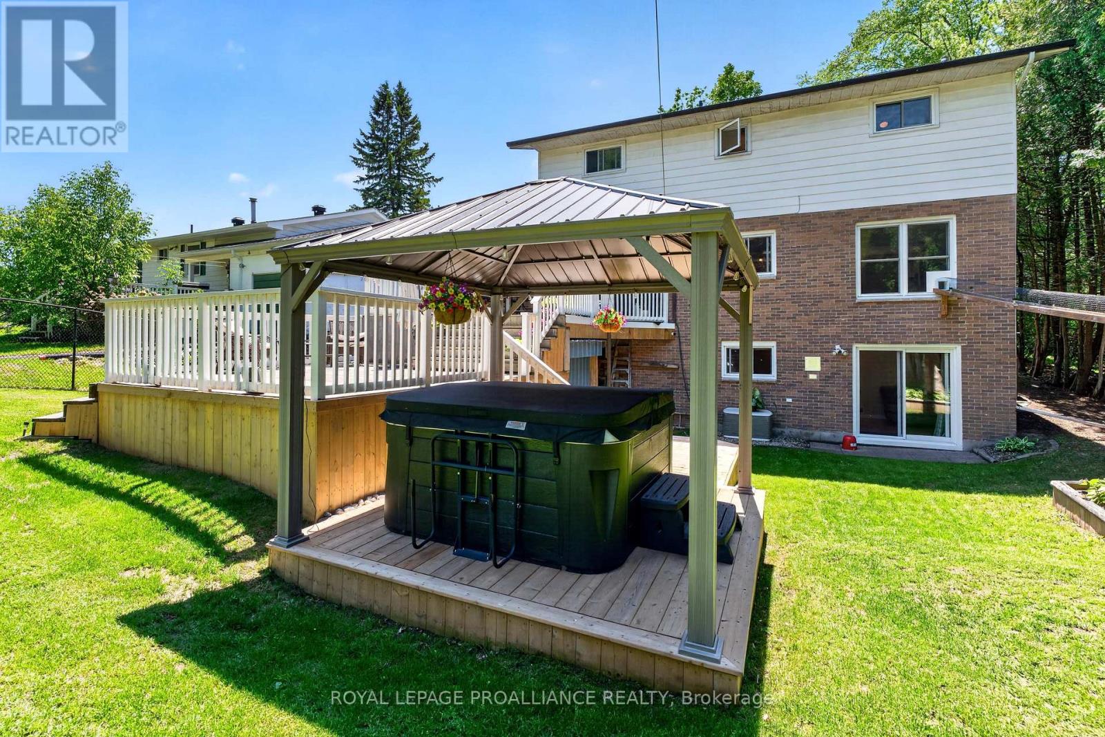 393 STEWART BOULEVARD - 33