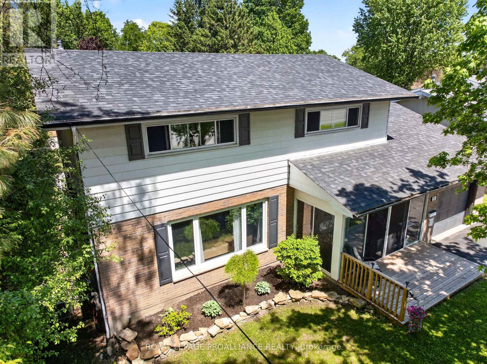 393 STEWART BOULEVARD - 38