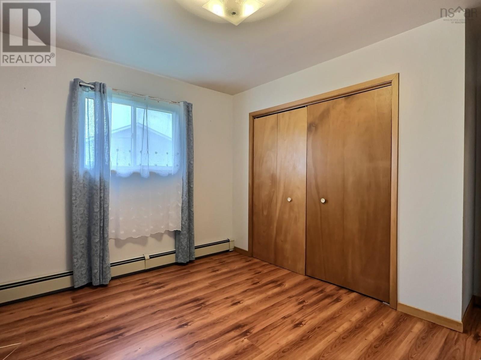 56 Lower Truro Road - 14