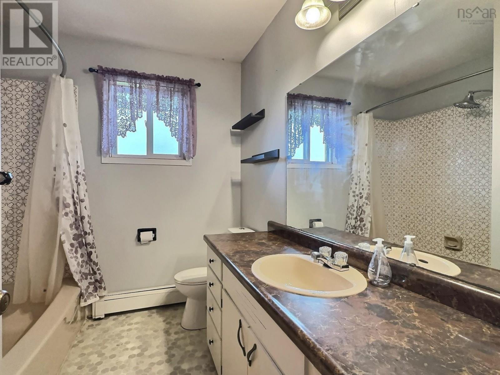 56 Lower Truro Road - 8