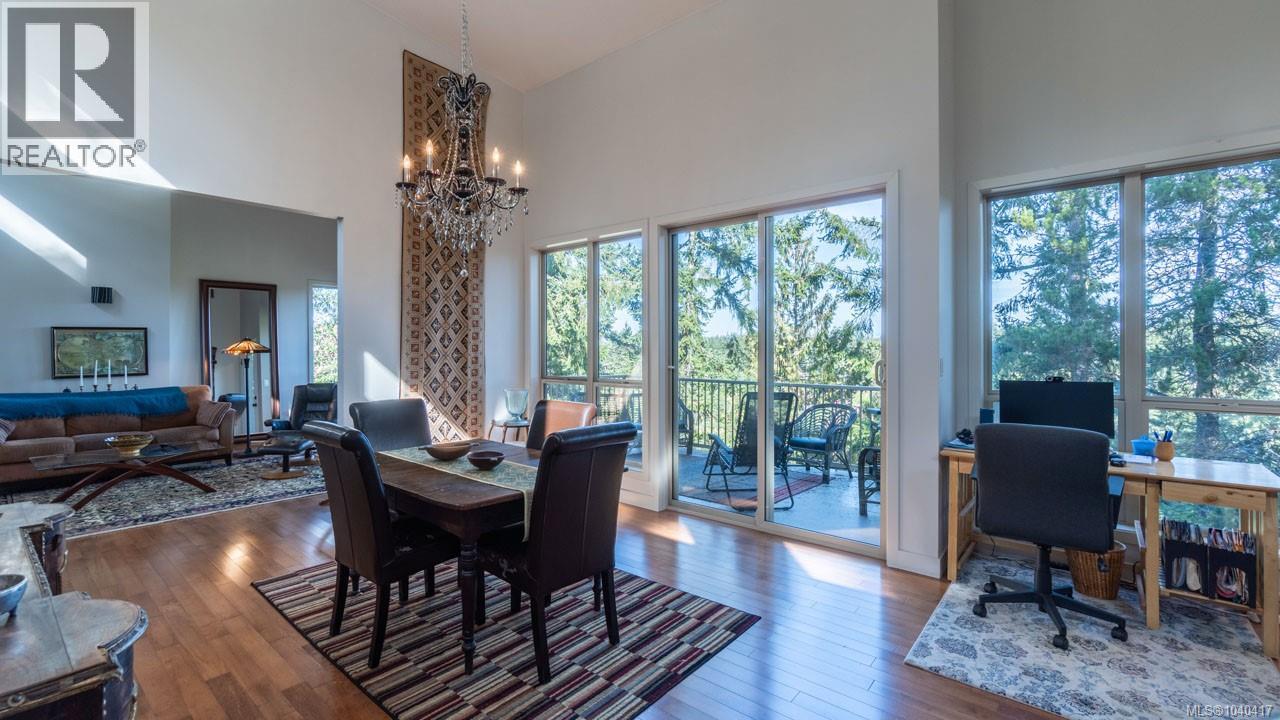 541 Charfinch Pl - 7