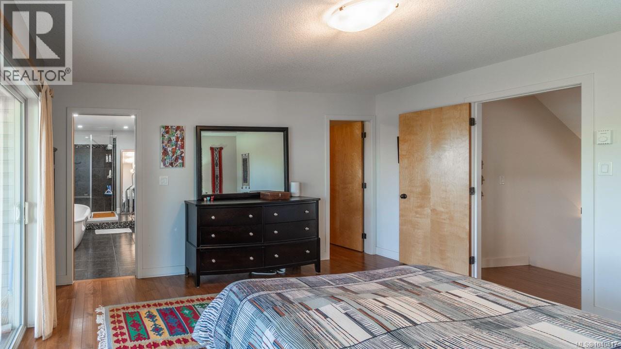 541 Charfinch Pl - 30