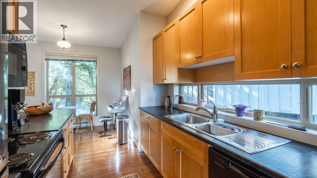 541 Charfinch Pl, Nanaimo — photo 3