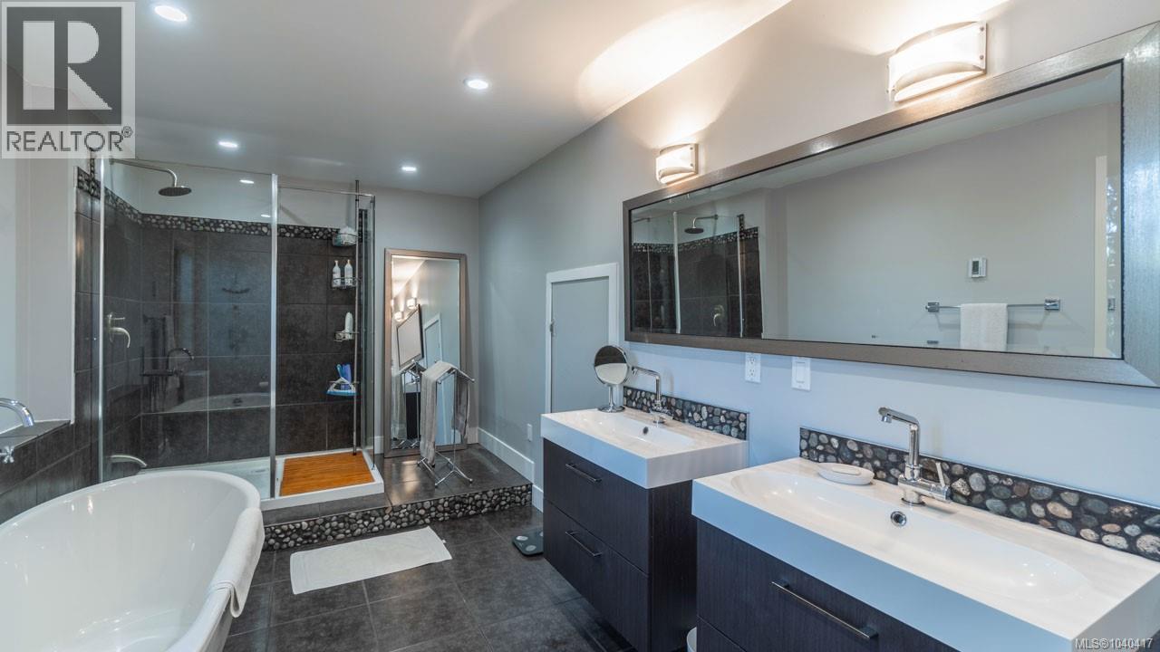 541 Charfinch Pl - 31