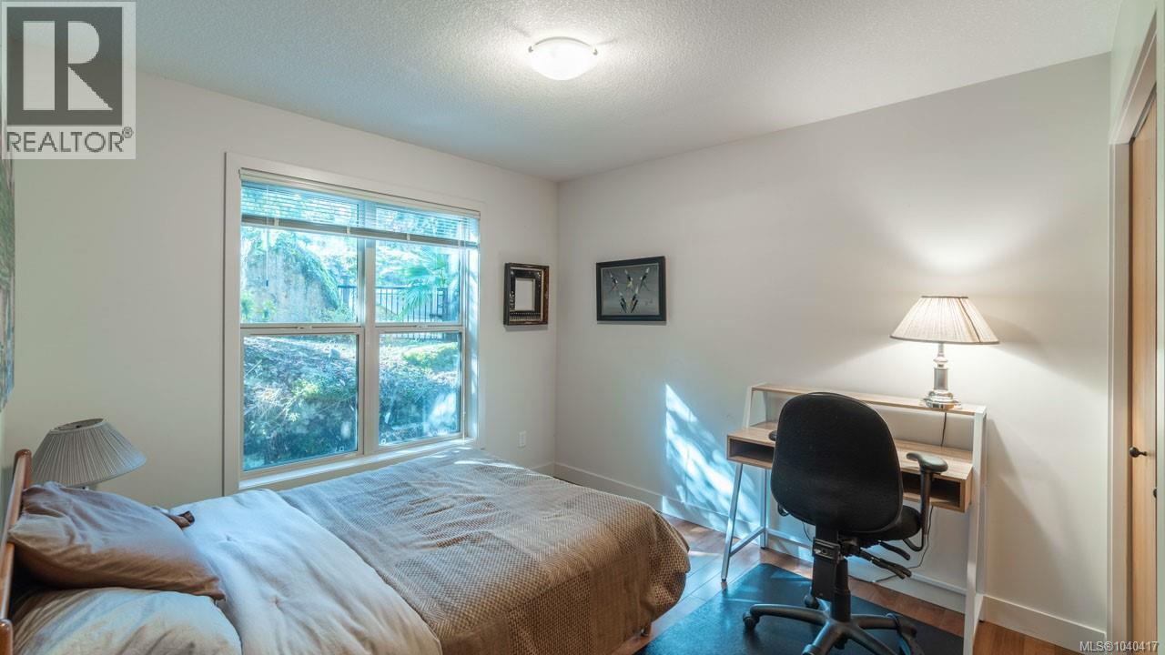 541 Charfinch Pl - 35