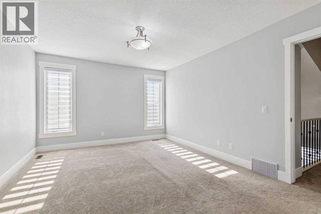 79 Millside Crescent SW — photo 24