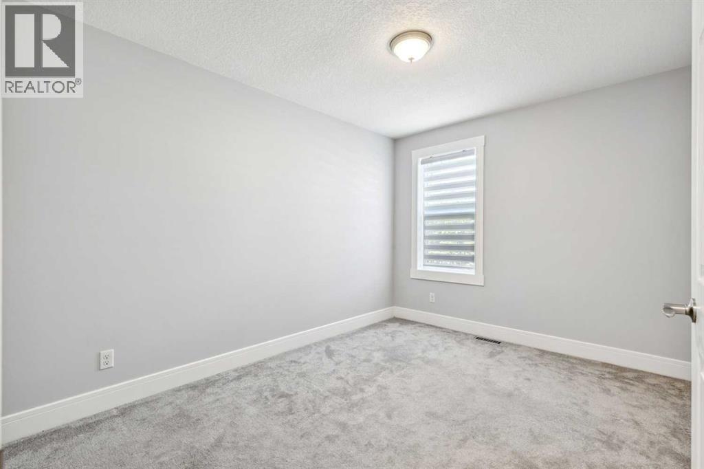 79 Millside Crescent SW — photo 29