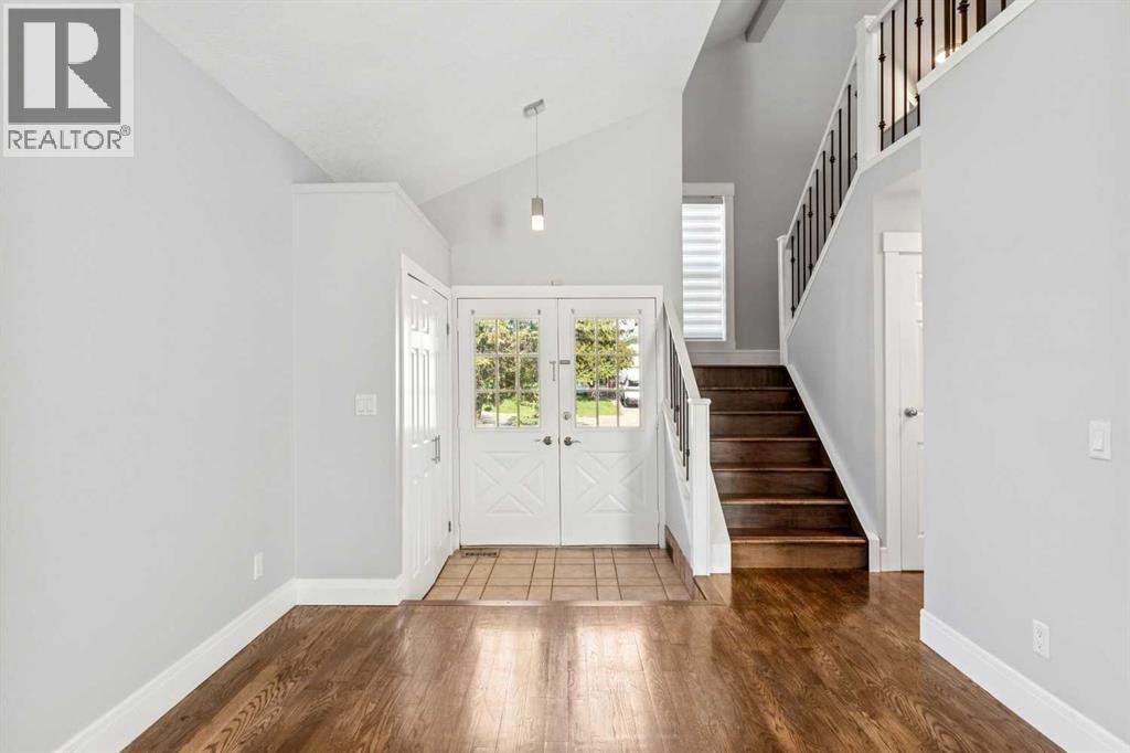 79 Millside Crescent SW - photo 4