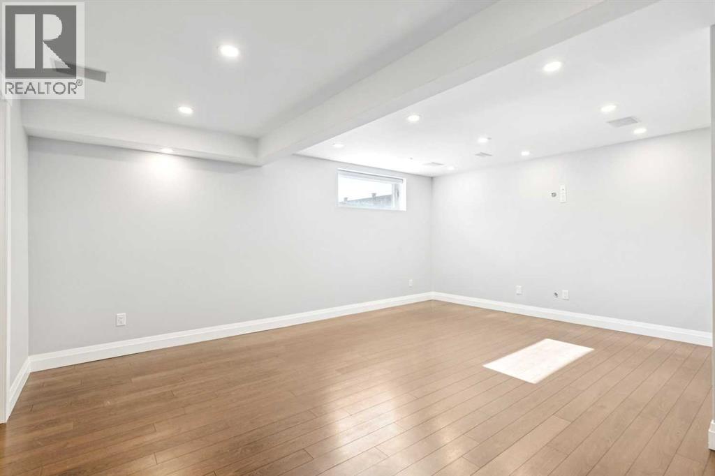 79 Millside Crescent SW — photo 41