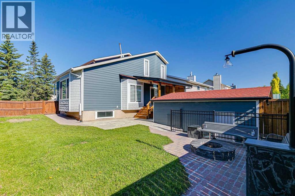 79 Millside Crescent SW — photo 47