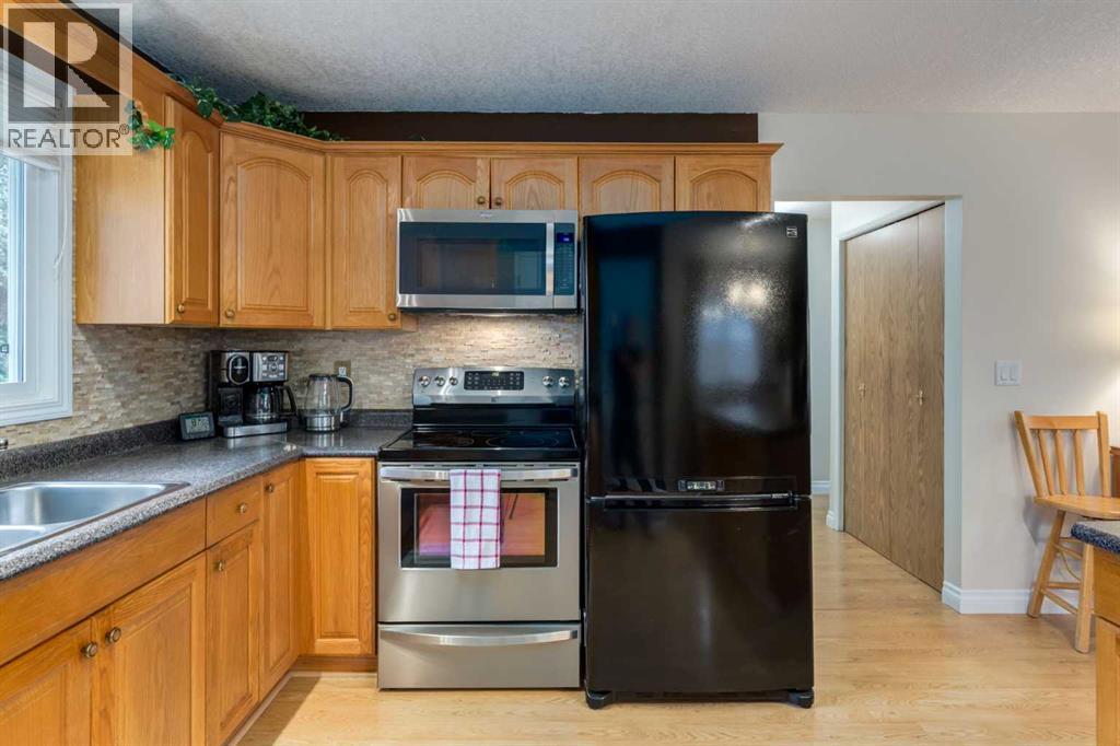120 Silverthorn Way NW - 14