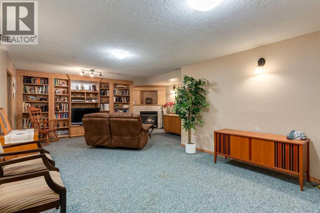 120 Silverthorn Way NW - 25