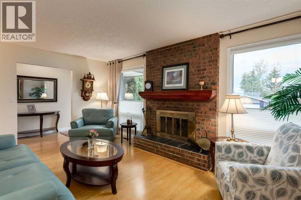 120 Silverthorn Way NW - 7