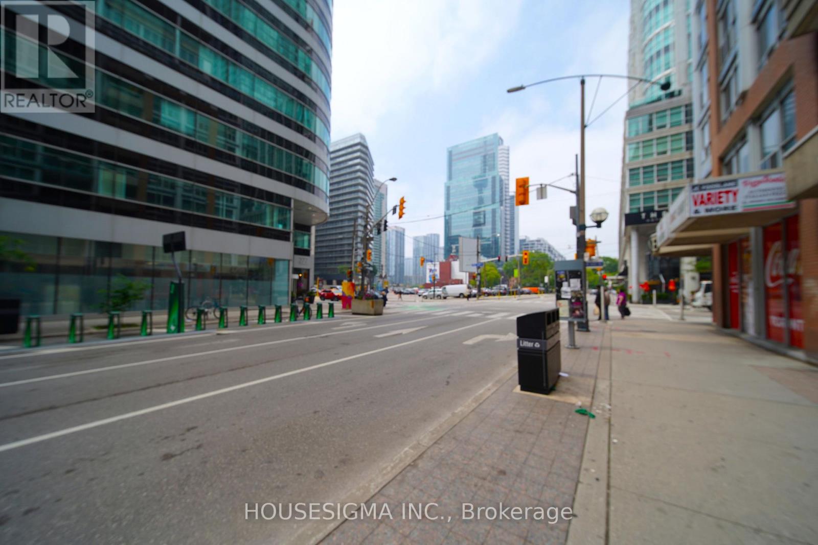 #222 270 WELLINGTON ST STREET W - 26