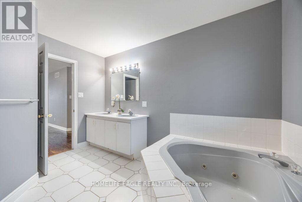 20286 YONGE STREET - 20