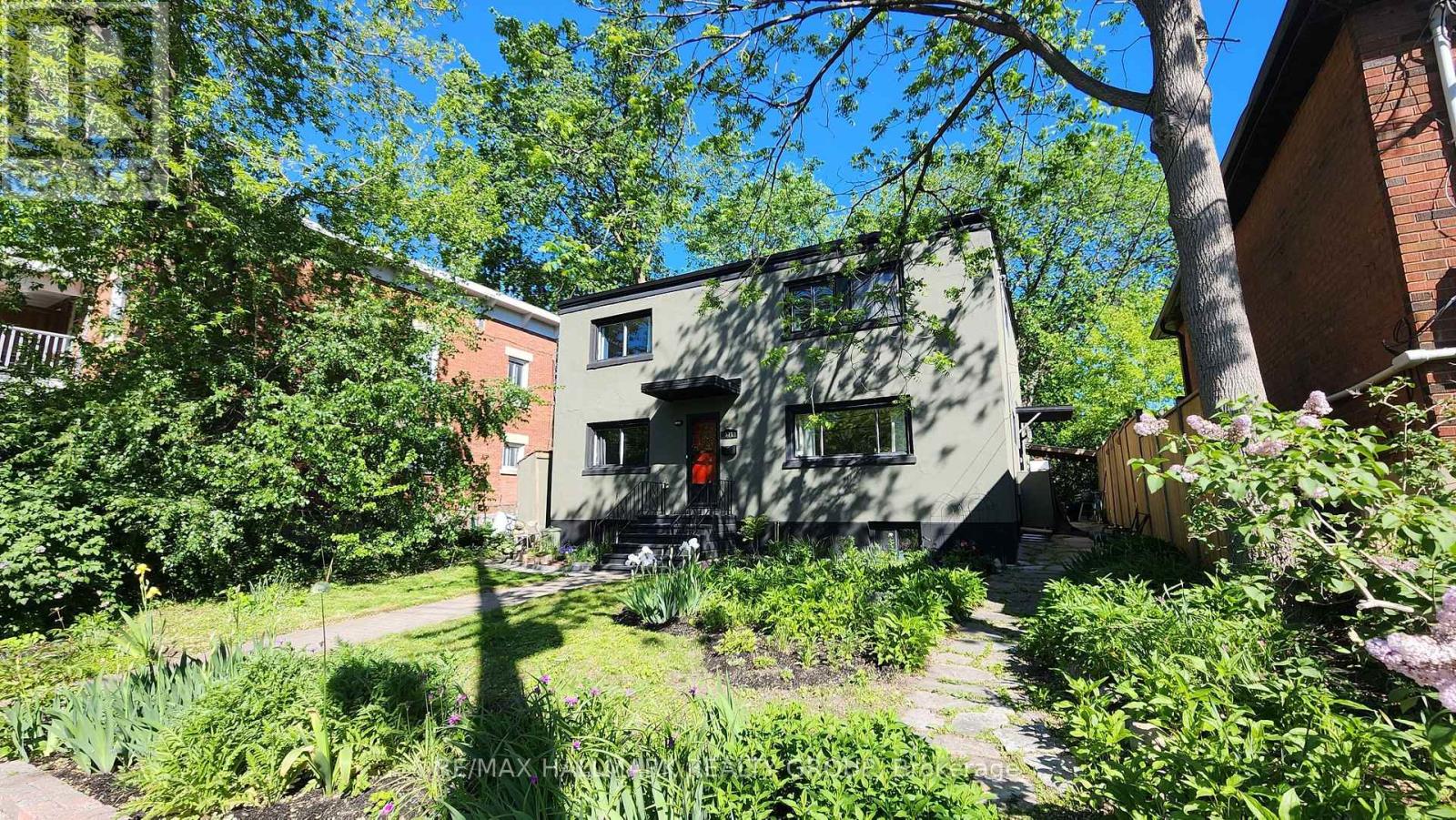 371 SUNNYSIDE AVENUE - 3