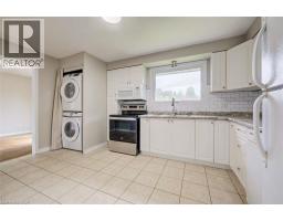 939 Strasburg Road, Kitchener, ON N2E1T6 Photo 12