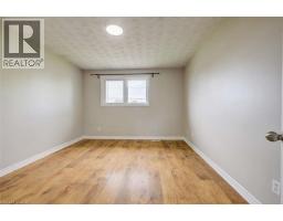 939 Strasburg Road, Kitchener, ON N2E1T6 Photo 19