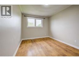 939 Strasburg Road, Kitchener, ON N2E1T6 Photo 22