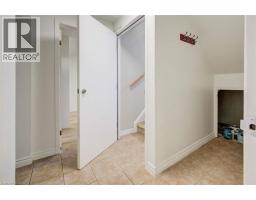 939 Strasburg Road, Kitchener, ON N2E1T6 Photo 23