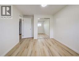 939 Strasburg Road, Kitchener, ON N2E1T6 Photo 28