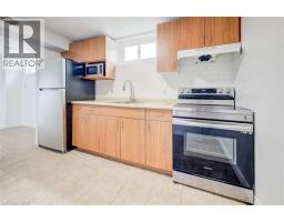 939 Strasburg Road, Kitchener, ON N2E1T6 Photo 30
