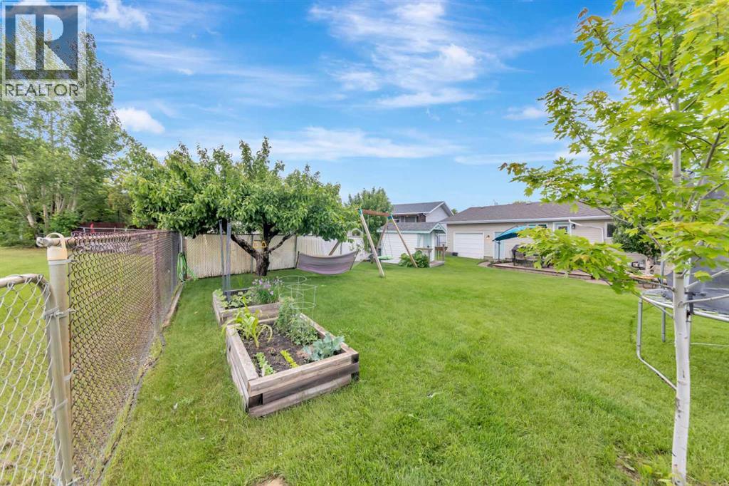 5503 35 Street — photo 43