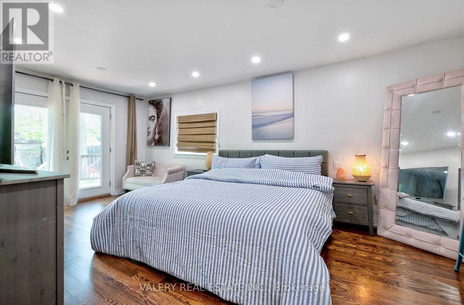 2314 BELYEA STREET - 12