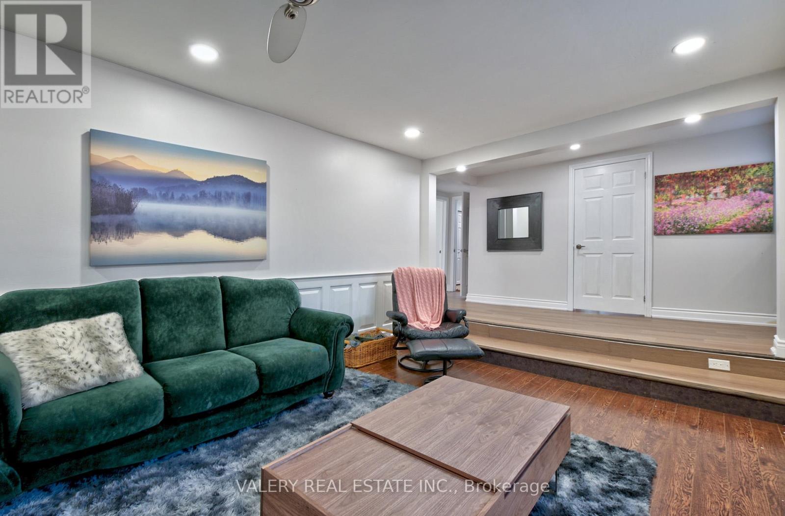 2314 BELYEA STREET - 13