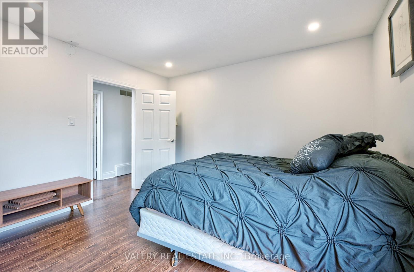2314 BELYEA STREET - 4