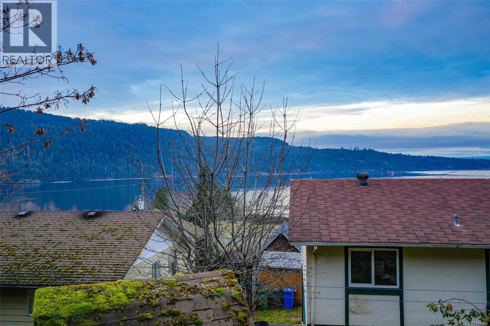 2209 Mallory Dr - 2