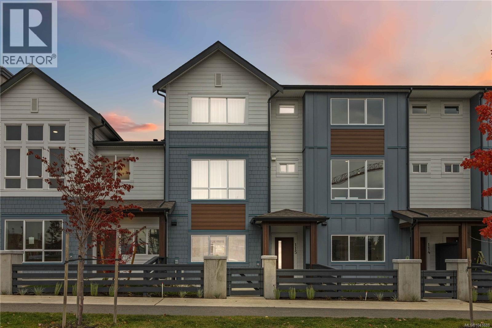 #105 368 Tradewinds Ave - 44