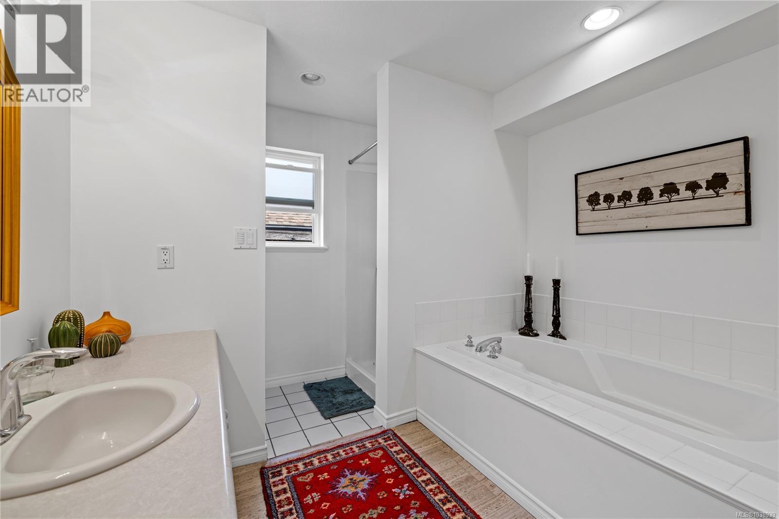 225 Crabapple Cres - 36