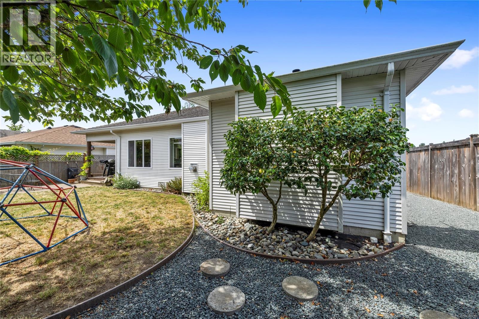 225 Crabapple Cres - 47