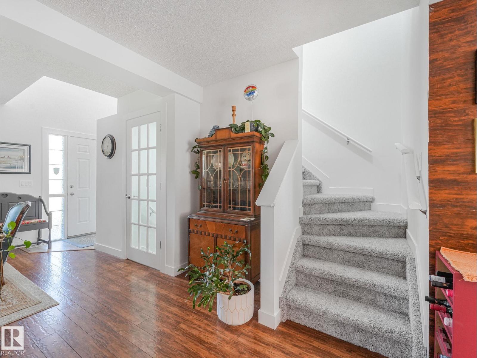 8 CRAIGEN CO — photo 8