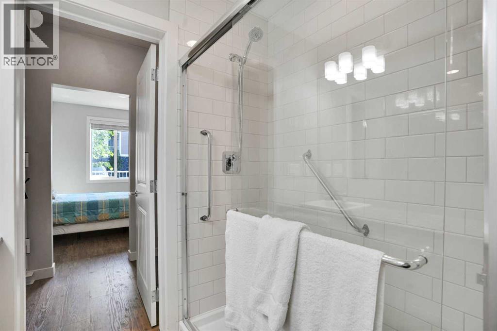 #3105 522 Cranford Drive SE - 33
