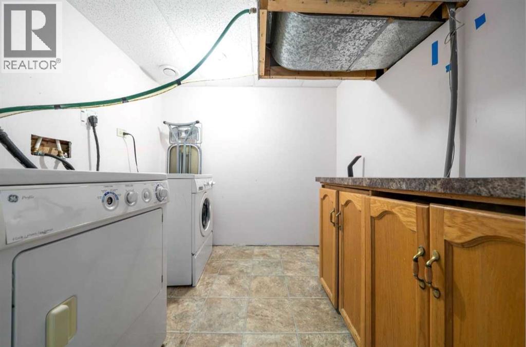 265 Sprague Way SE — photo 27