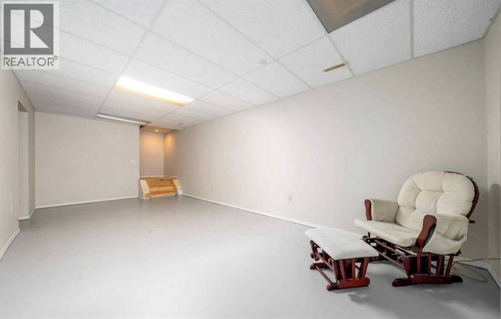 265 Sprague Way SE — photo 21