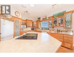 Full bathroom - 109 Revel Crescent, Enderby, BC V4Y4B8 Photo 12
