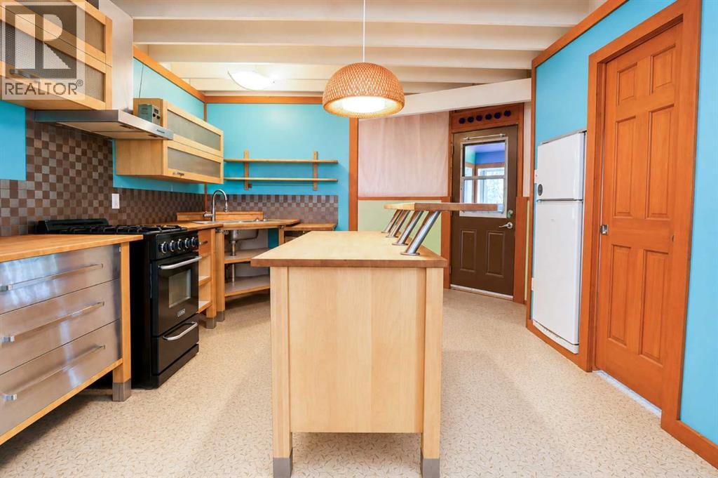 6316 TWP RD 694 — photo 9