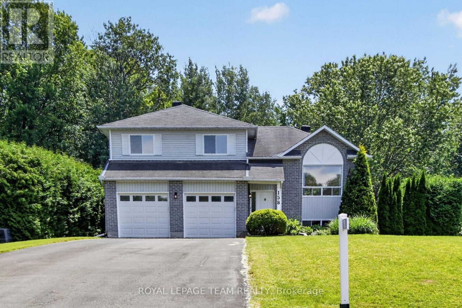 158 OAKWOOD DRIVE - 1