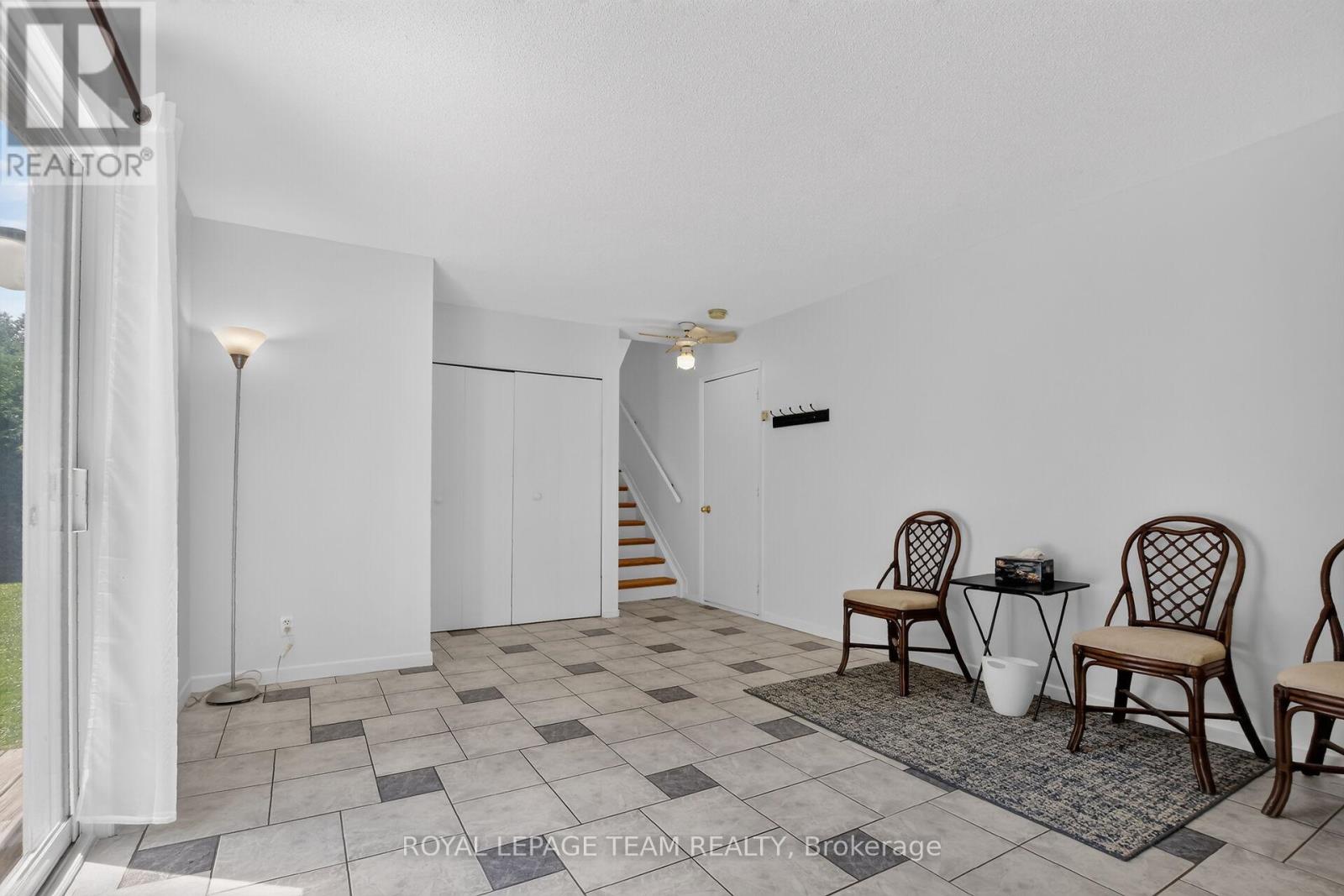 158 OAKWOOD DRIVE - 25