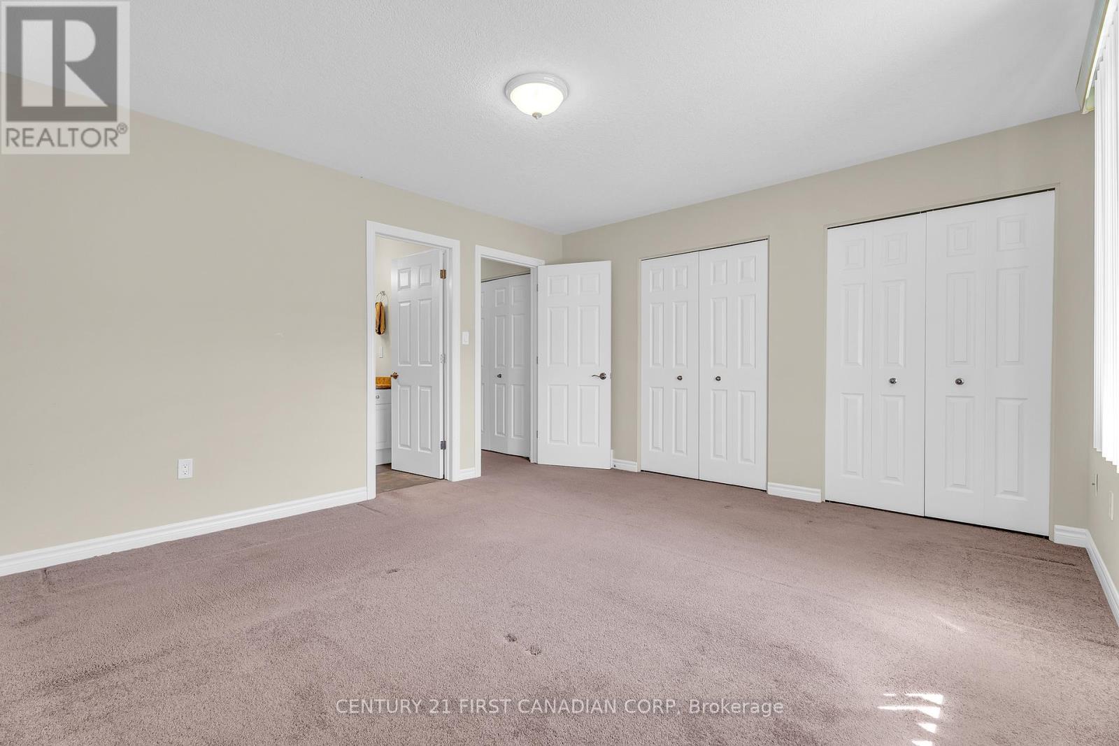 3191 SINGLETON AVENUE - 23