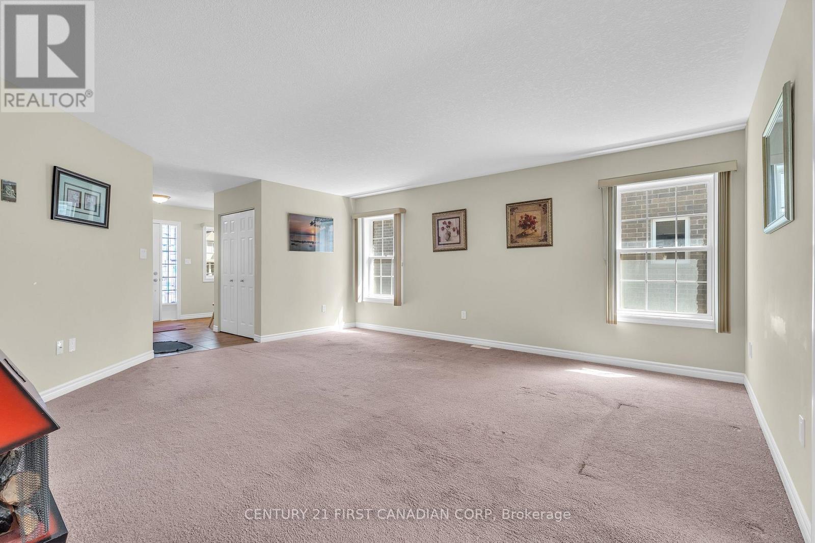 3191 SINGLETON AVENUE - 13
