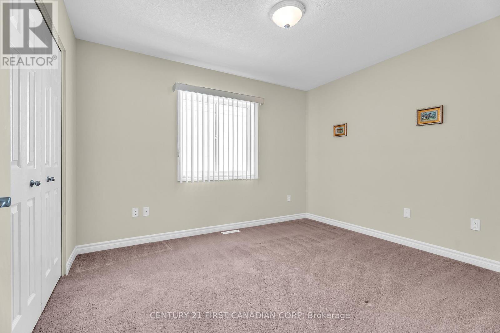 3191 SINGLETON AVENUE - 25