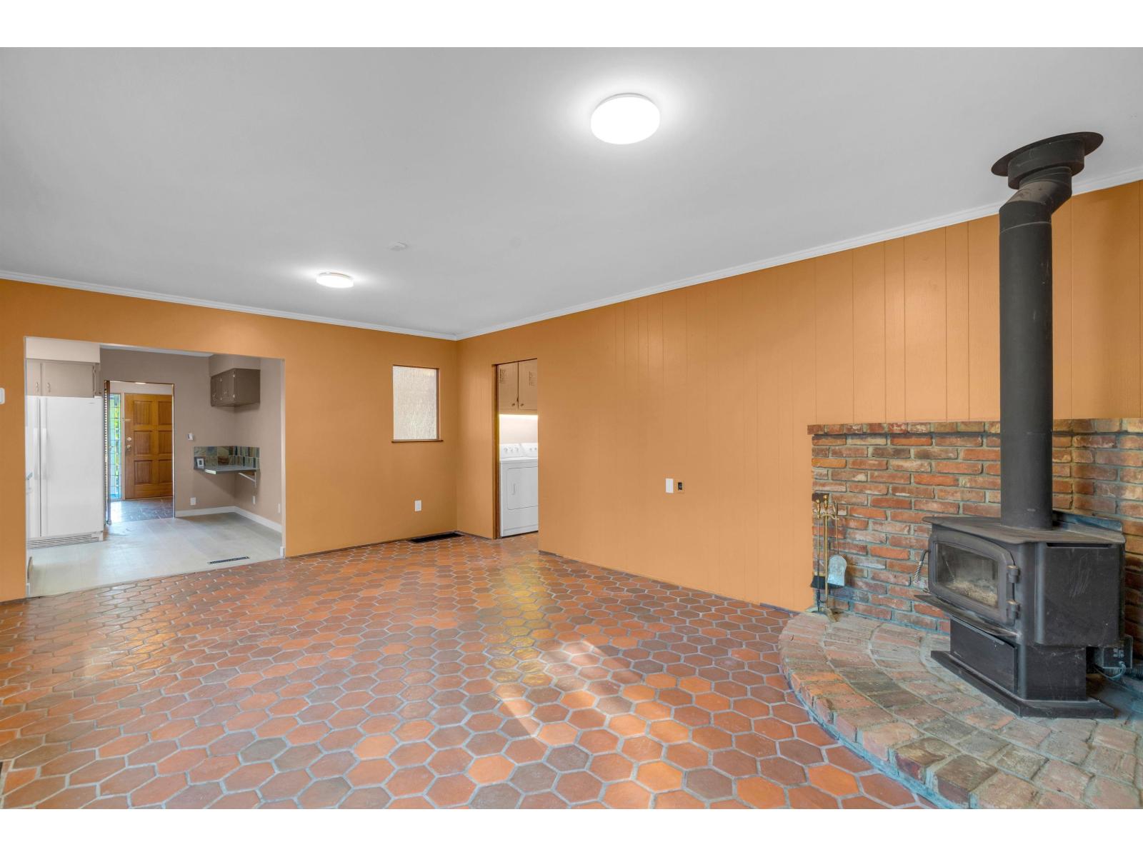 7 Bed, 5 Bath House for Sale in Chilliwack – 9725 JUNIPER STREET, Chilliwack Proper East – MLS# R3139623 - Image 27