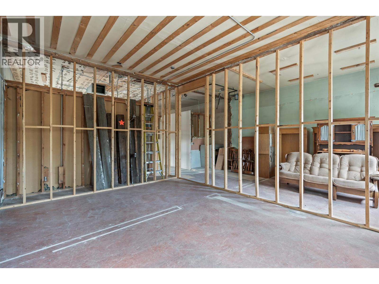  3107 30 Avenue, Vernon