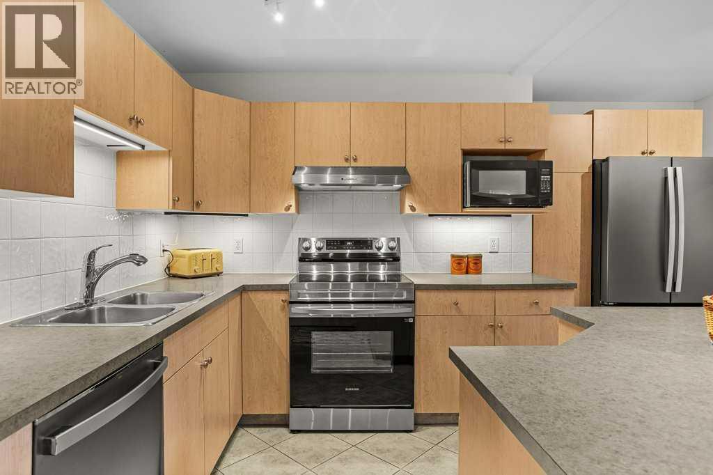 204, 512 Bow Valley Trail — photo 7