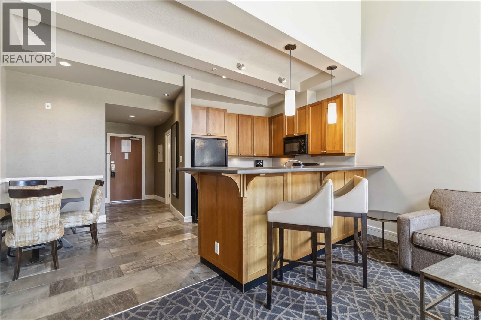 #316B 1376 Lynburne Pl - 26