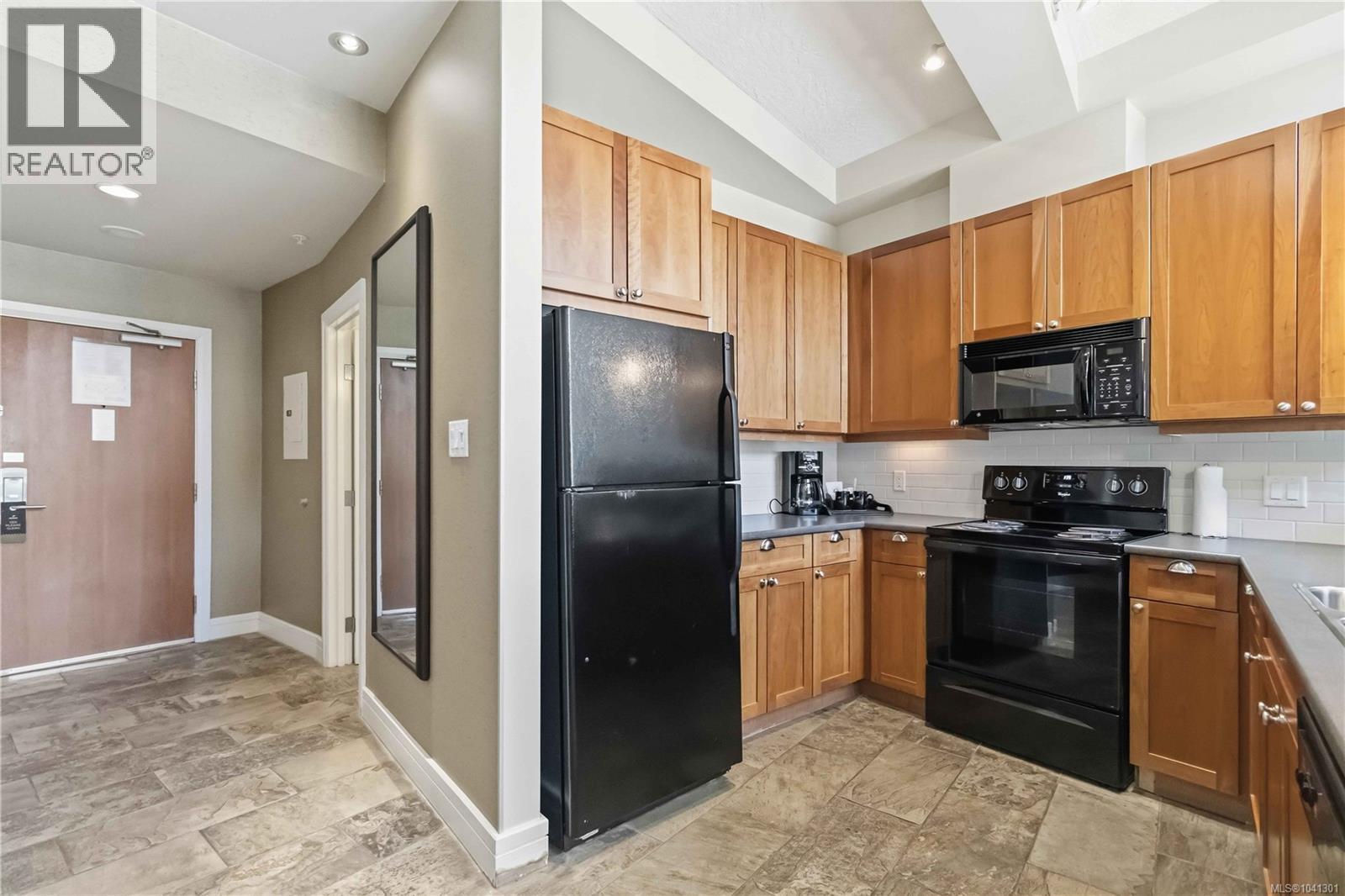 #316B 1376 Lynburne Pl - 27